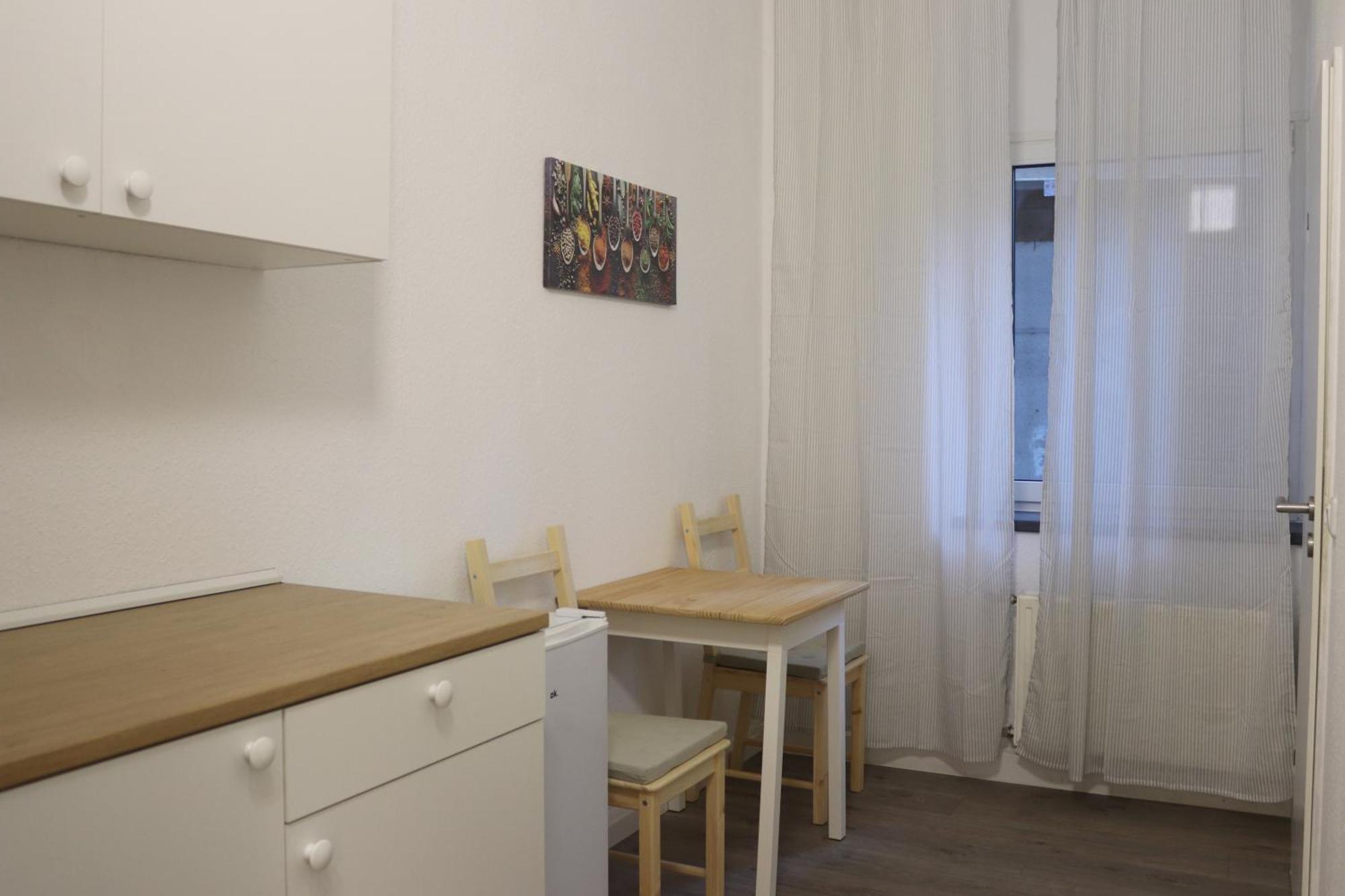 Berliner Str 139 * Köln